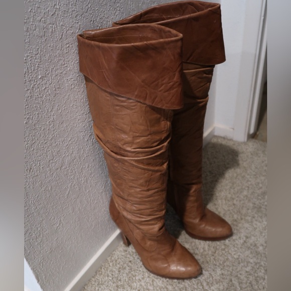 Jessica Simpson Tulip Over the Knee Boots with High Heel and Slouchy Shaft - Picture 5 of 7